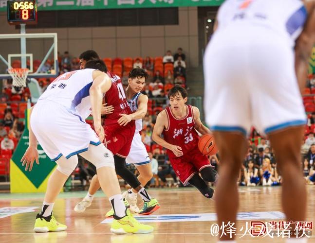 CBA俱乐部杯:吴前16+5+5 浙江稠州金租力克新疆 CBA俱乐部杯:吴前16+5+5 浙江稠州金租力克新疆