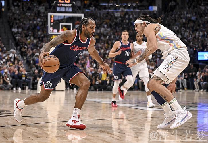 4月30日季后赛：掘金对阵快船 精彩回顾