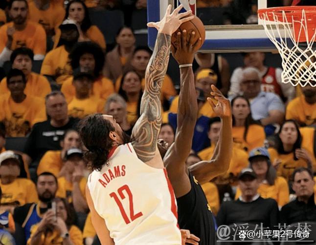 火箭客场击败勇士 成功将系列赛拖入第七场