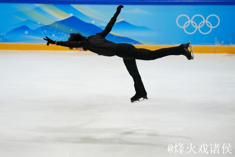 速度滑冰冬奥资格赛落幕 中国队蓄势待发剑指米兰 速度滑冰冬奥资格赛落幕 中国队蓄势待发剑指米兰